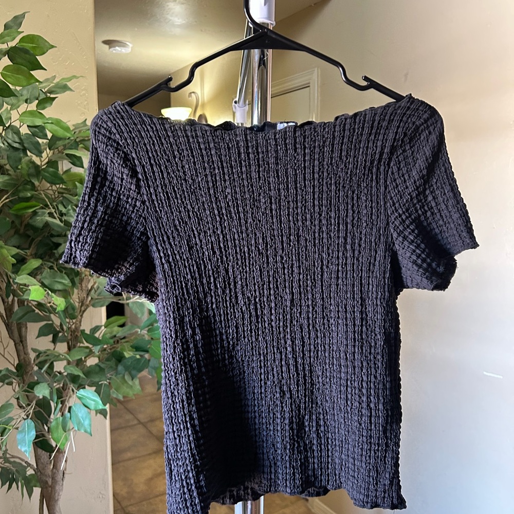 H&M Black Textured Short Sleeve Top